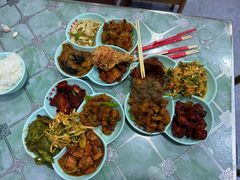 -晓宇盒饭(民安街店)