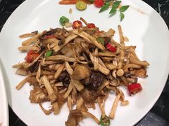 -蝶园·装修中(BFC外滩金融中心店)