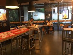 -汉堡王(华润五彩城店)