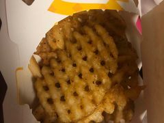-麦当劳(新华路步步高店)