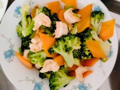 -爱贝尔高端月嫂(母婴护理)