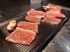 LA牛排-韩聚屋韩国烤肉餐厅(新北万达店)