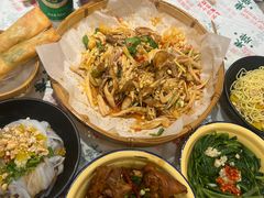 -东排食堂长沙小吃大排档(五一广场店)