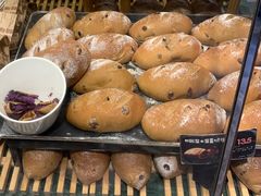 田园紫米紫薯面包-东哥面包(江宁大润发店)