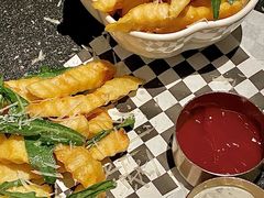 -一棵树·意大利西餐厅One Tree(新城店)
