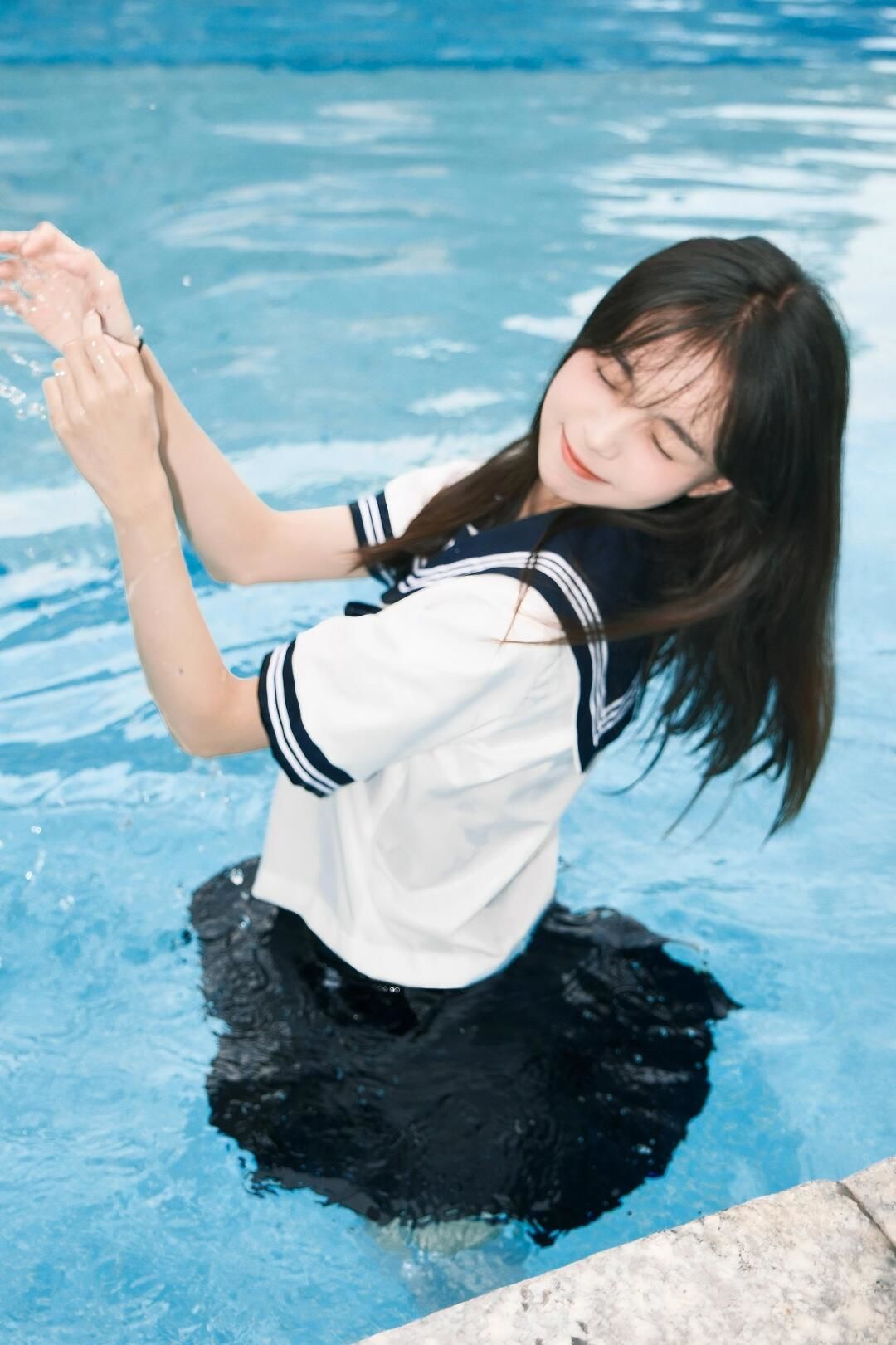 生活需要仪式感#你的jk女孩#日系拍照#校园写真#邻家女孩#温柔御姐