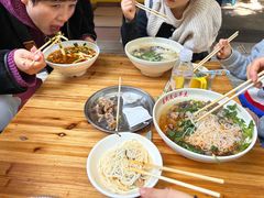 -文山荷鲜居(翠湖店)