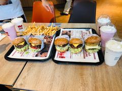 火烤双层牛肉特堡-The Habit Burger Grill 哈比特汉堡(复兴soho店)