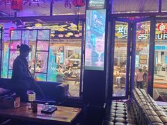 -喜鹊音乐酒馆(西街店)