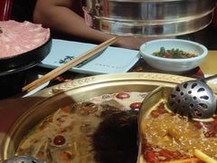 -麻辣英雄重庆火锅(二城广场店)