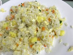 -小辣妹川味海鲜加工店(第一市场椰风巷店)