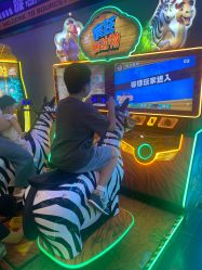 -Lucky Star幸运星&一同潮玩(友阿国际广场店)