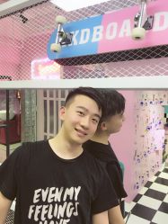 -变画·发型STUDIO