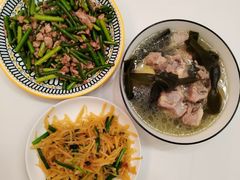 -悦芽照护月嫂+育儿嫂(杭州店)