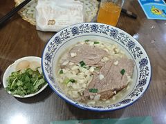 -一间楼牛羊肉泡馍馆(东一路店)