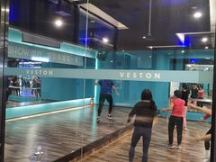-威仕顿健身游泳(御锦城店)