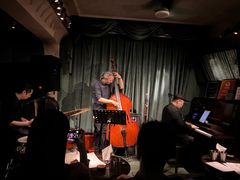 -Tango by Ala House