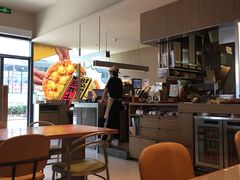 -乐凯撒披萨(国威电子商务大厦店)