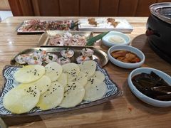 -汉城烤肉·黑金冠(华山路店)
