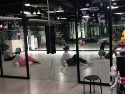点击看大图 -学舞岛·成人少儿舞蹈培训