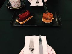 红宝石手包-Salon de The de Joel Robuchon(外滩18号店)