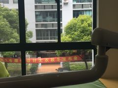 -爱贝口腔·牙周诊疗·种植修复中心