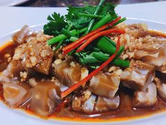 自制手工皮冻-郑喜旺烧烤(郑州总店)