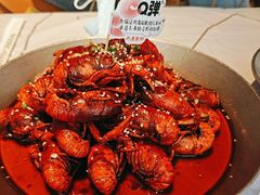 -巴厘龙虾·榜首油焖大虾(音乐学院·沿江酒馆店)