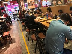 大堂-怪噜范·老贵阳街头名小吃(汇金星力城店)