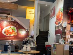 -滋味满屋美食坊(上海街店)
