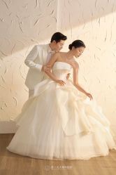 -第一夫人婚纱摄影(南京店)