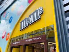 -m豆巧克力世界(上海世茂广场店)