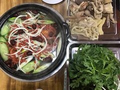 -金鼎雪山牦牛杂火锅(理县总店)