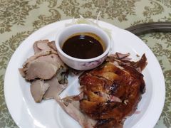 -渔记熏肉大饼