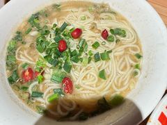-周小波重庆小面·重庆名小吃(邹容路店)