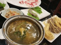 -青岛小羔羊火锅(李村公园店)
