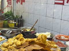 -菊菊小吃店