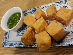 炸普宁豆腐-黄记潮汕甜汤(贝底田坊店)