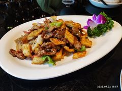 -木卡买提新疆餐厅·清真(新里海顿公馆店)