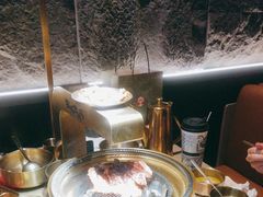 -西塔老太太泥炉烤肉(温州首店万象城黑金店)