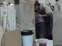 -喜茶(上海淮海中路渔阳里店)