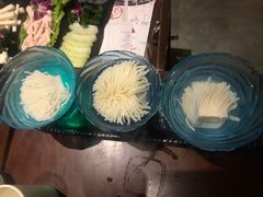 绣球豆腐-捞神煲汤火锅(湖滨商业街店)