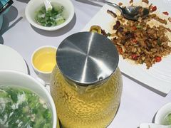 -毛家饭店·30年融合新湘菜(汉峪金谷店)