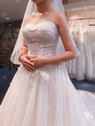 -爱纱嫁衣婚纱礼服馆