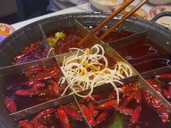 -蛙鱼潭美蛙鱼头火锅(解放碑瑞富广场店)