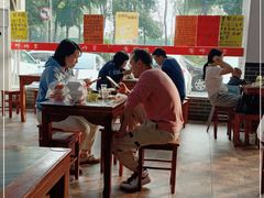 大堂-黄师奶甜品店