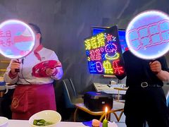 -海底捞火锅(长宁路龙之梦店)