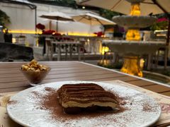 -Mark&Mars Restaurant