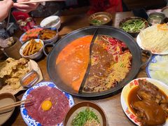 -萍姐火锅·公路夜市(武汉首店)