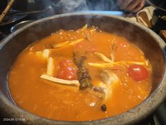 -Ameigo梅果·云贵川bistro(长宁来福士店)